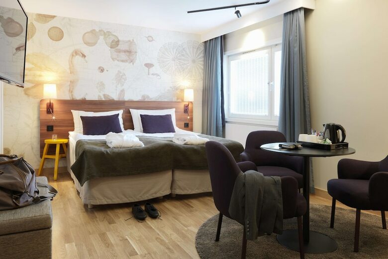 Hotel Scandic �rebro V�st