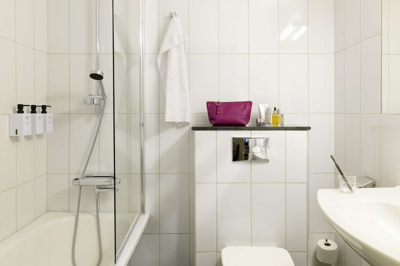 Hotel Scandic �rebro V�st