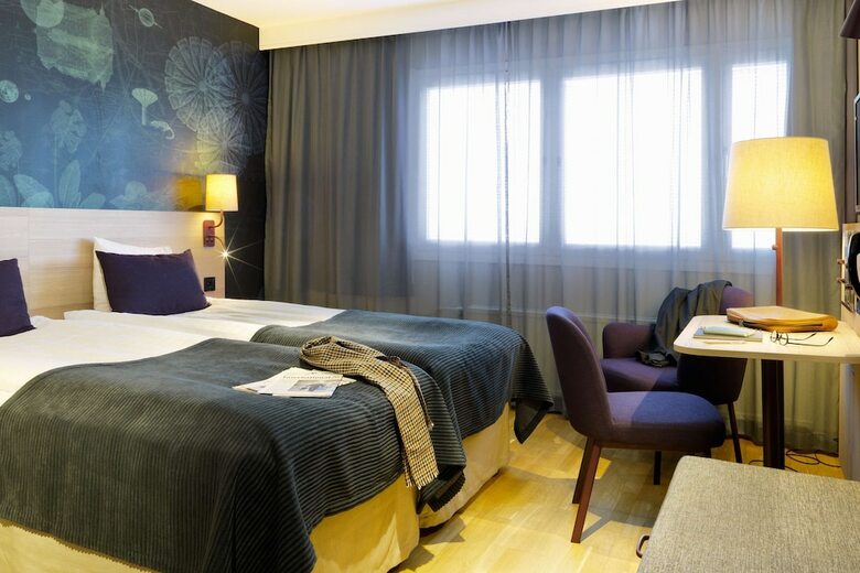 Hotel Scandic �rebro V�st