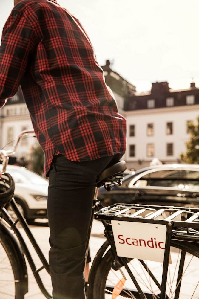 Hotel Scandic �rebro V�st