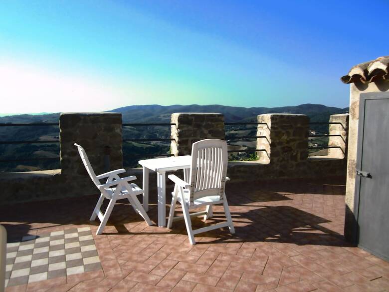 Castello Di Cisterna