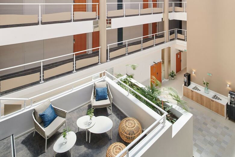 Hotel H�tel Les Terrasses D'atlanthal
