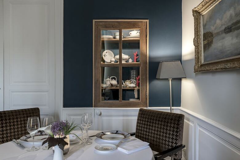 Hotel La Chapelle Saint - Martin Relais & Chateaux
