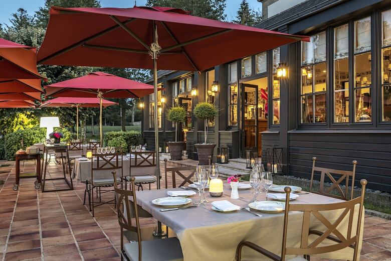 Hotel La Chapelle Saint - Martin Relais & Chateaux