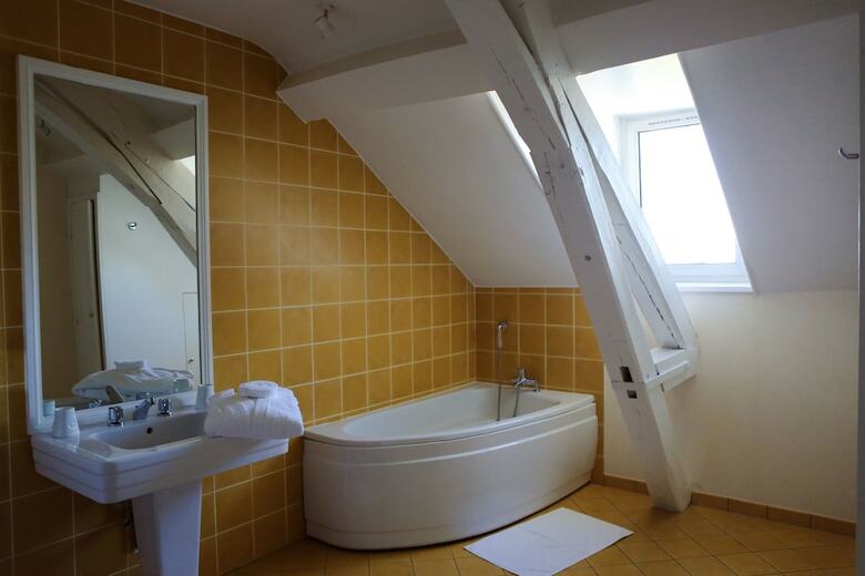 Hotel La Chapelle Saint - Martin Relais & Chateaux