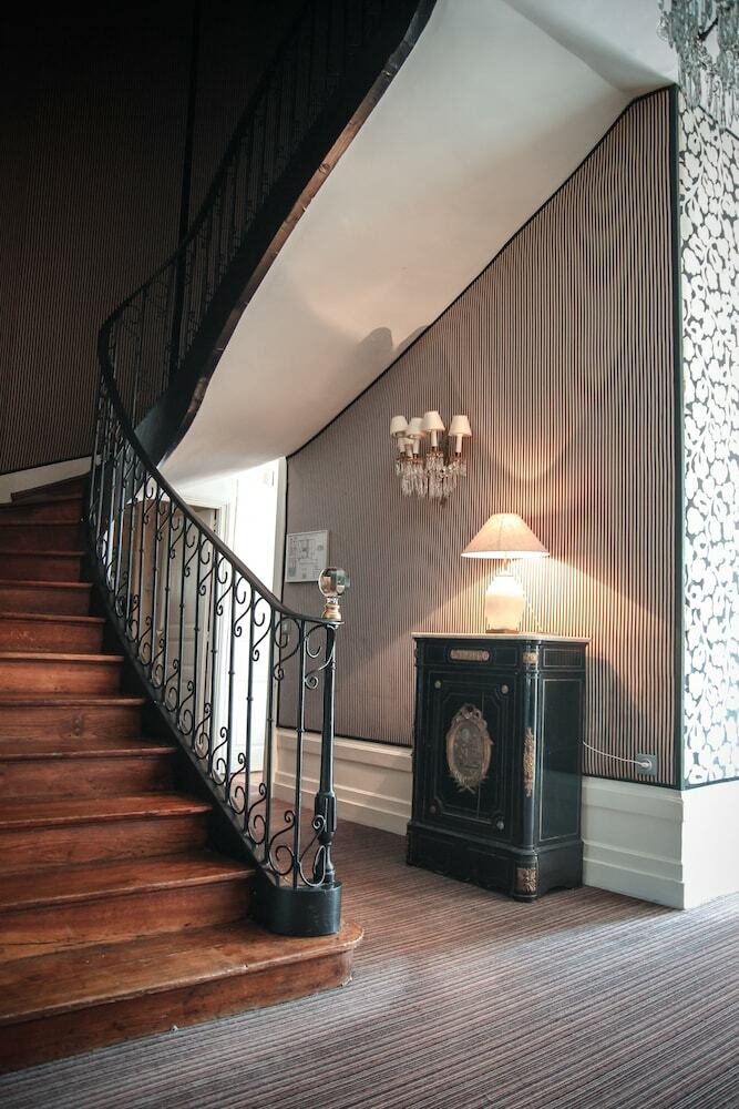 Hotel La Chapelle Saint - Martin Relais & Chateaux