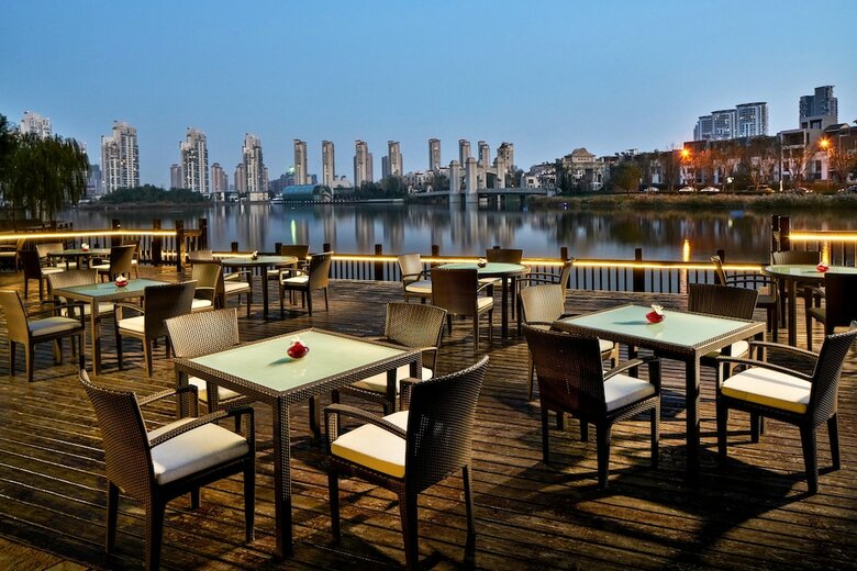 Hotel Crowne Plaza Tianjin Mei Jiang Nan
