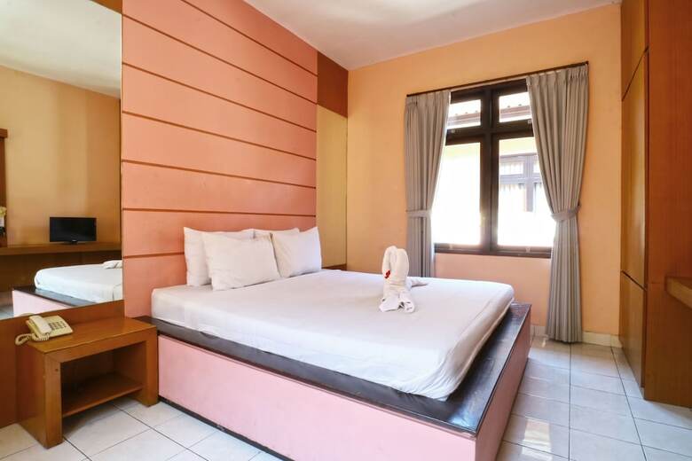 Apartamentos Sayang Residence 1