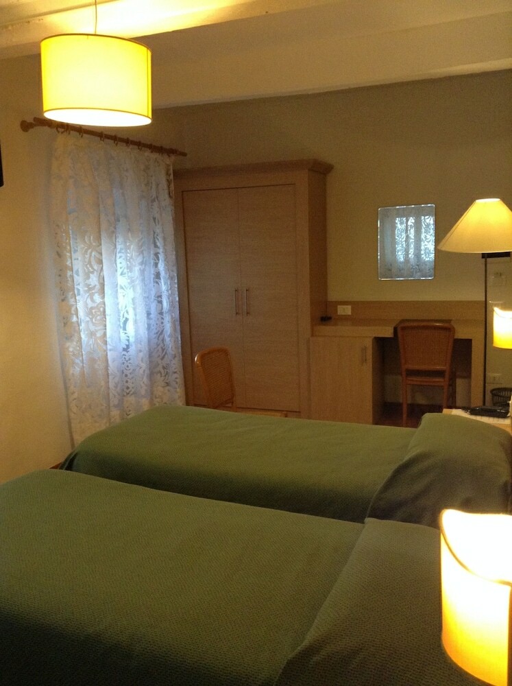 Hotel Albergo Giugni