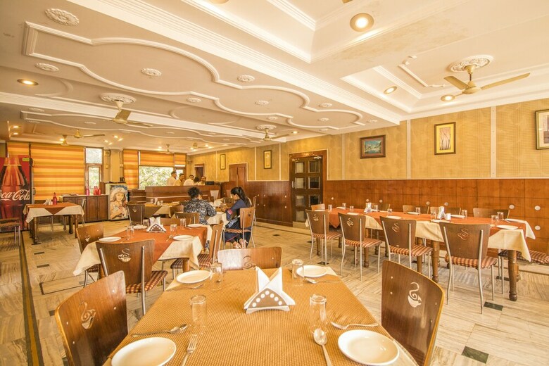 Hotel Jahanvi Dale