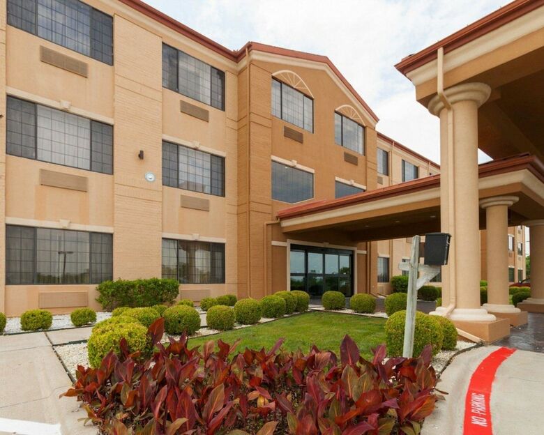 Hotel Comfort Suites Lake Ray Hubbard