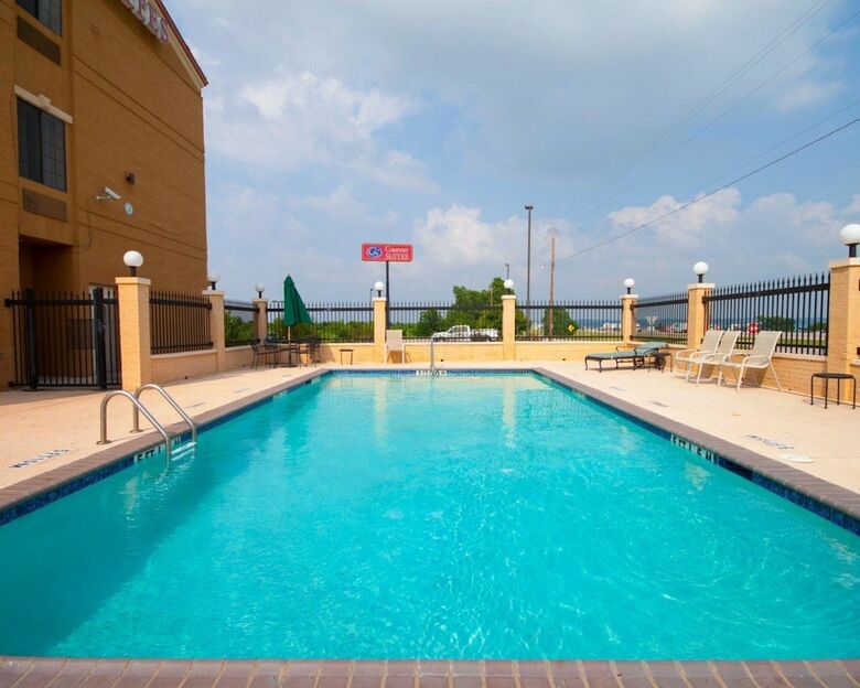 Hotel Comfort Suites Lake Ray Hubbard