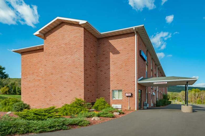 Motel 6 Drums, Pa