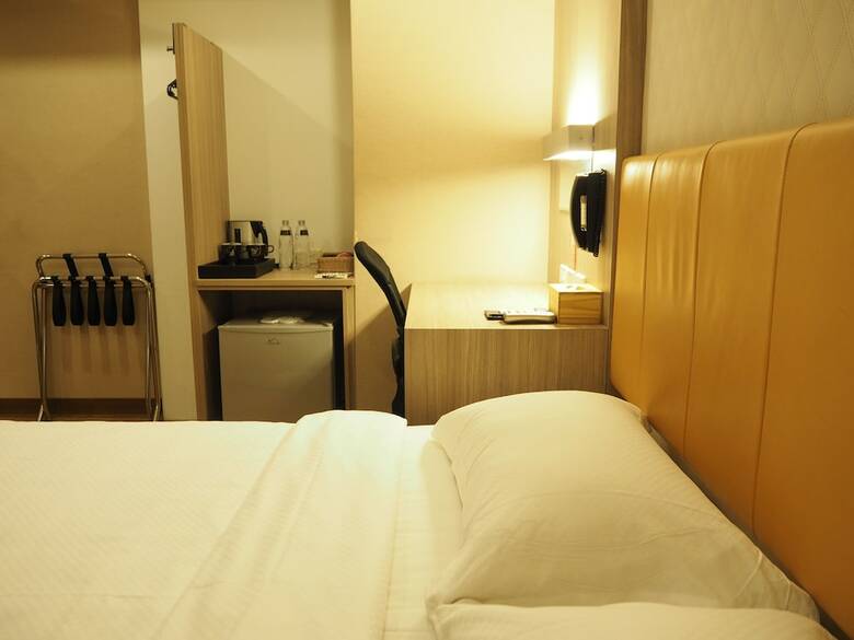 The Riverside Hotel International