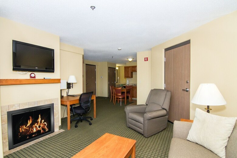 Grandstay Hotel & Suites Peoria