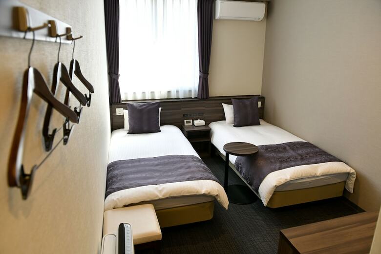 New Commander Hotel Osaka Neyagawa