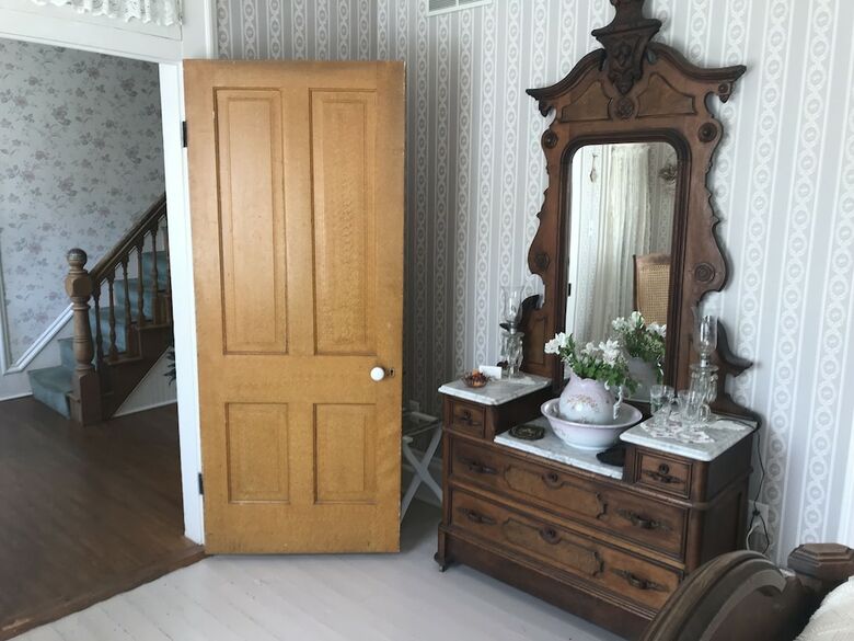 Corner George Inn Bed & Breakfast