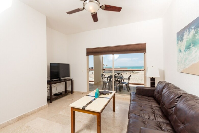 Aparthotel Laguna Shores Resort