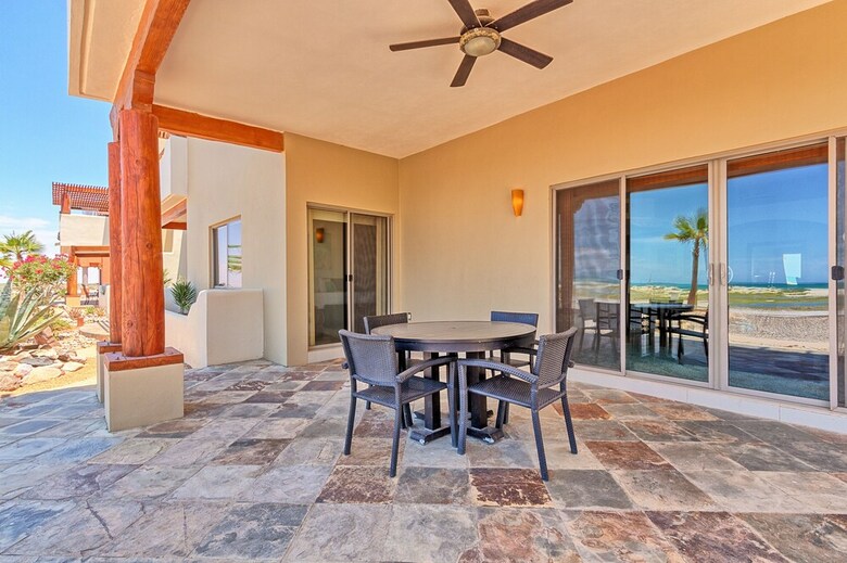 Aparthotel Laguna Shores Resort