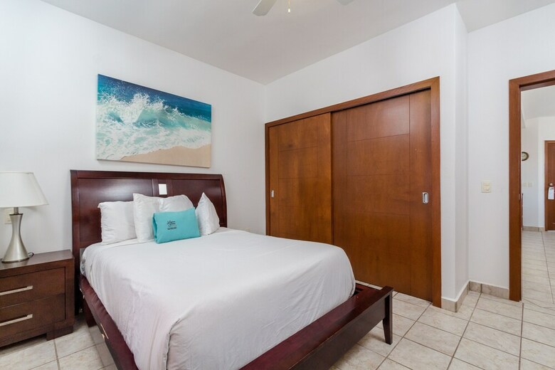 Aparthotel Laguna Shores Resort