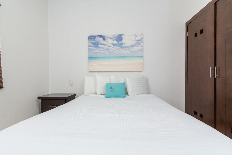 Aparthotel Laguna Shores Resort