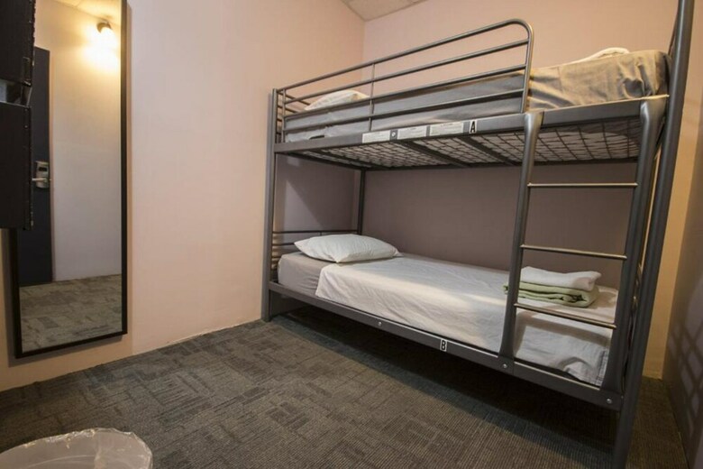 Hostal International Students Residence