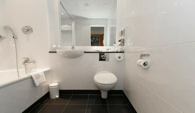 Best Western Plus Milford Hotel