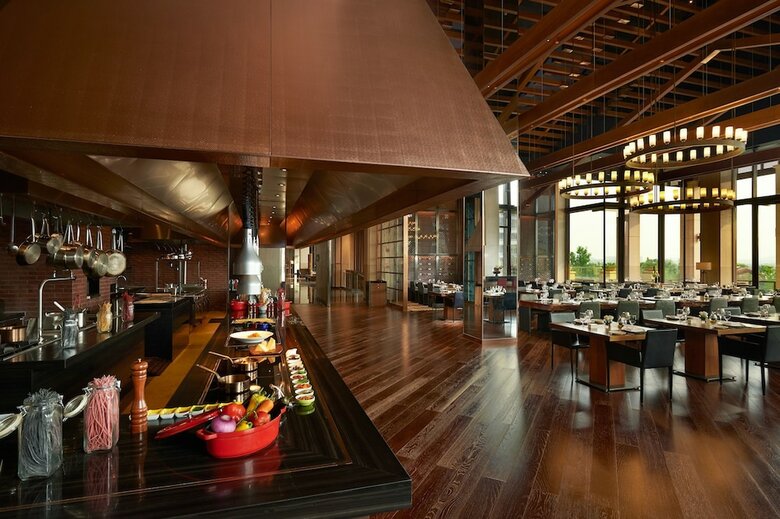 Hotel Hilton Wuhan Optics Valley