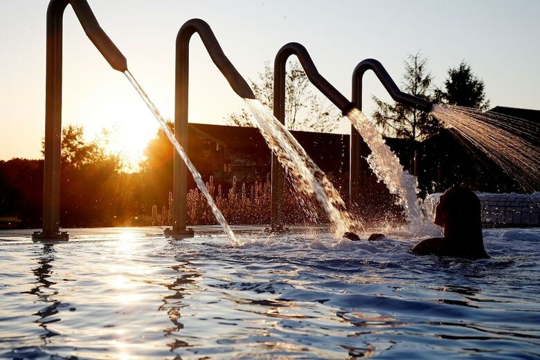 Thermenhotel Str�binger Hof Incl Therme Und Sauna