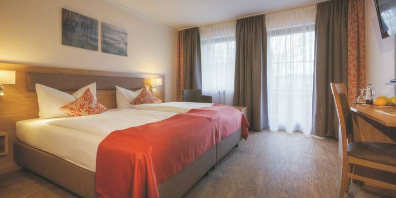 Thermenhotel Str�binger Hof Incl Therme Und Sauna