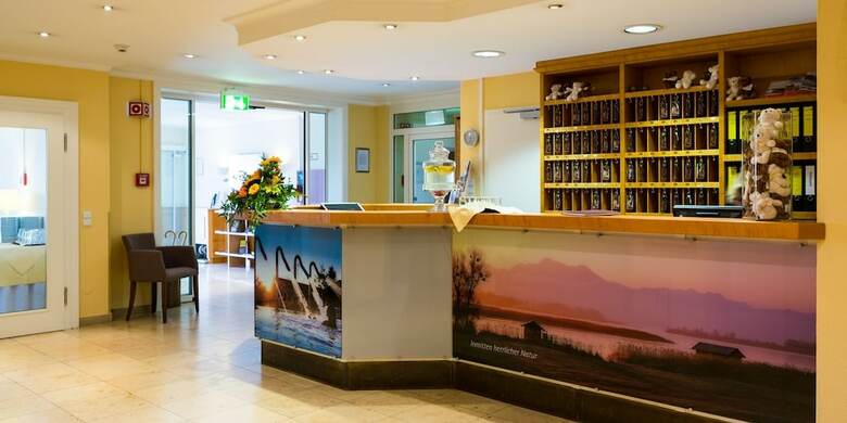 Thermenhotel Str�binger Hof Incl Therme Und Sauna
