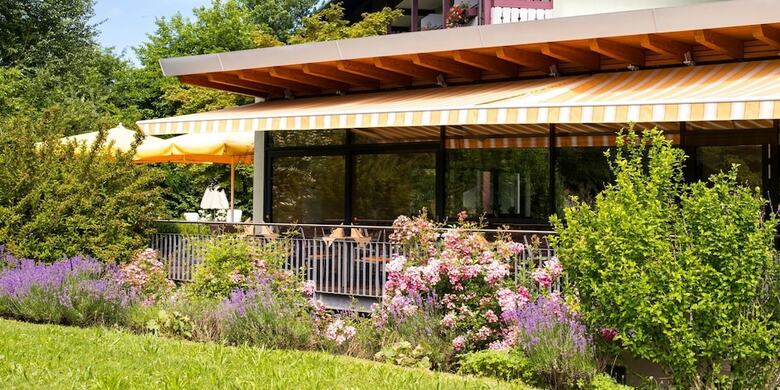 Thermenhotel Str�binger Hof Incl Therme Und Sauna