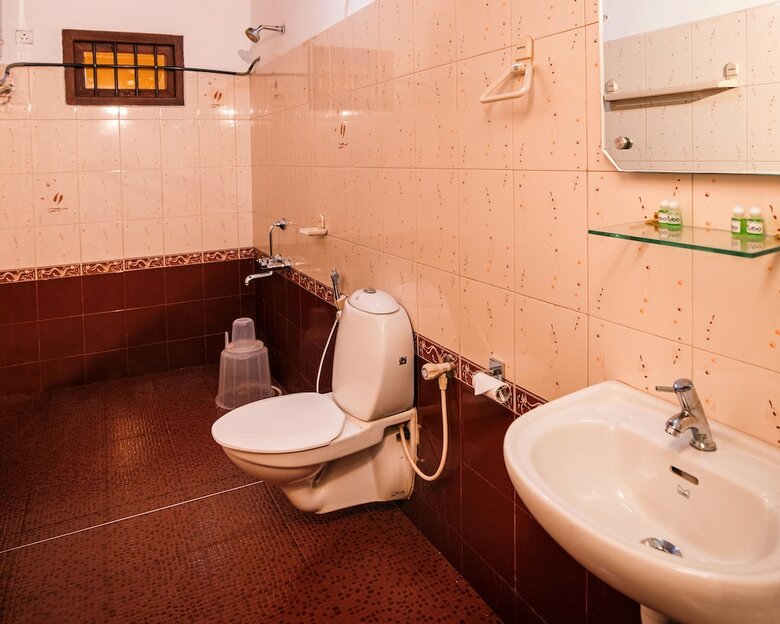 Hotel Crescent Residency
