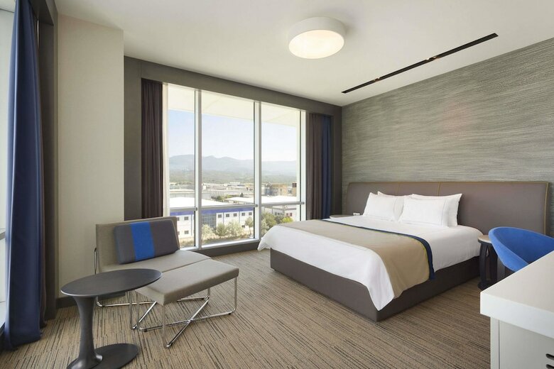 Ramada Hotel & Suites By Wyndham Kemalpasa Izmir