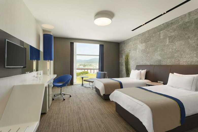 Ramada Hotel & Suites By Wyndham Kemalpasa Izmir