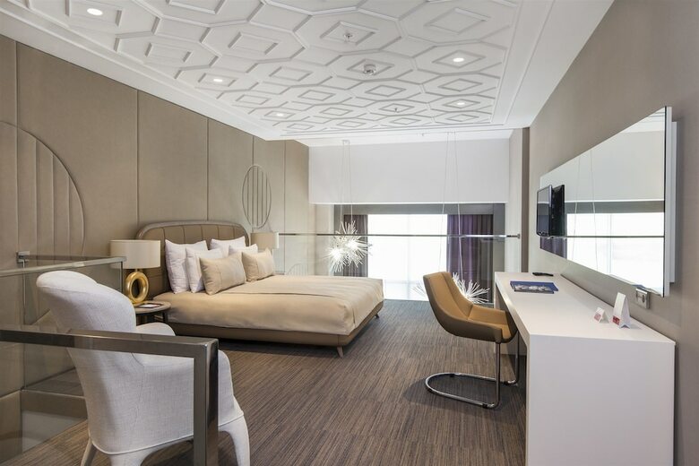 Ramada Hotel & Suites By Wyndham Kemalpasa Izmir