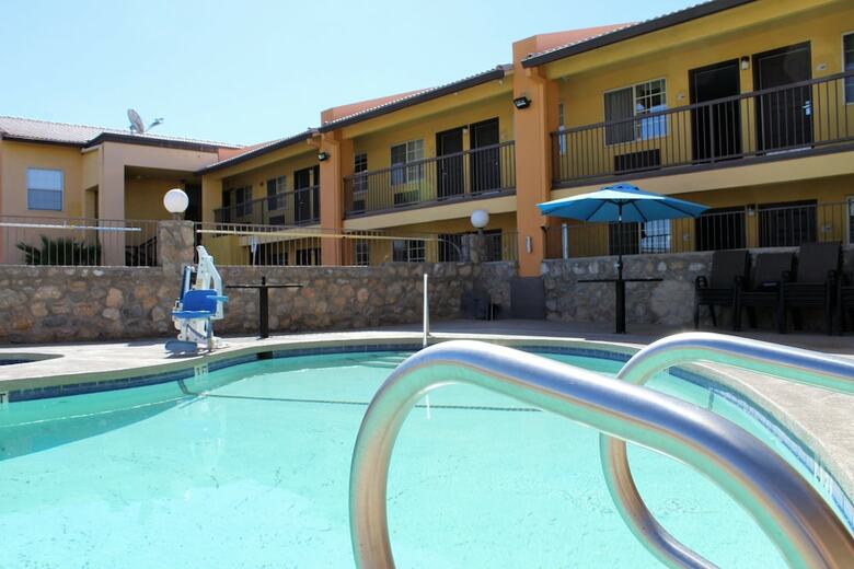 Motel Desert Inn