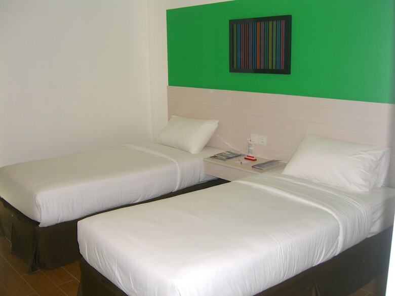 Hotel Dragon Inn Kendari