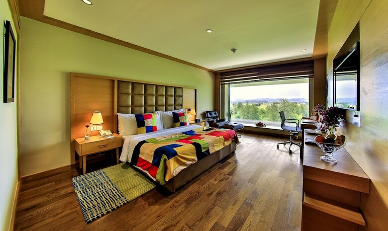 Hotel The Lalit Chandigarh