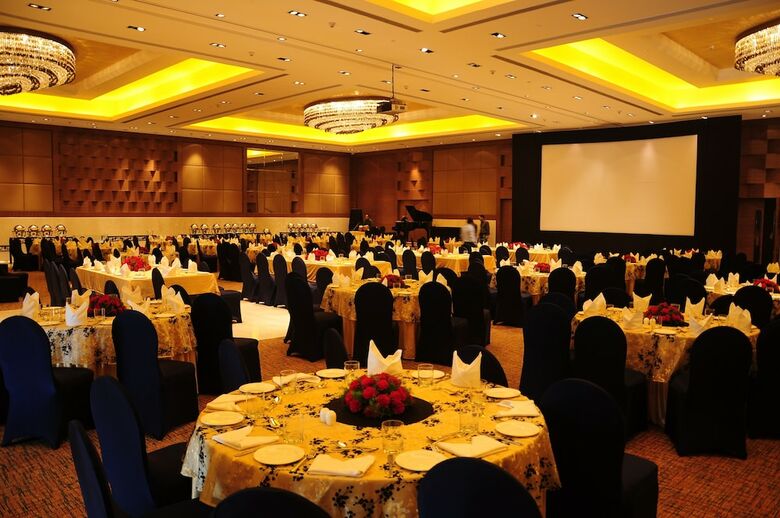 Hotel The Lalit Chandigarh