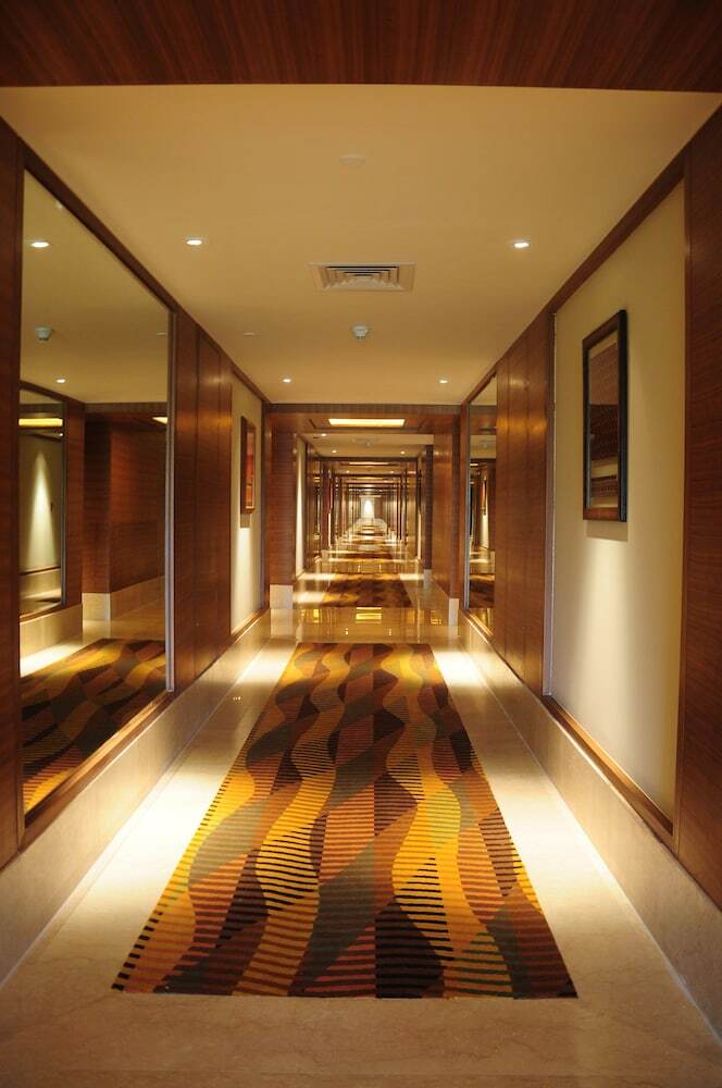 Hotel The Lalit Chandigarh