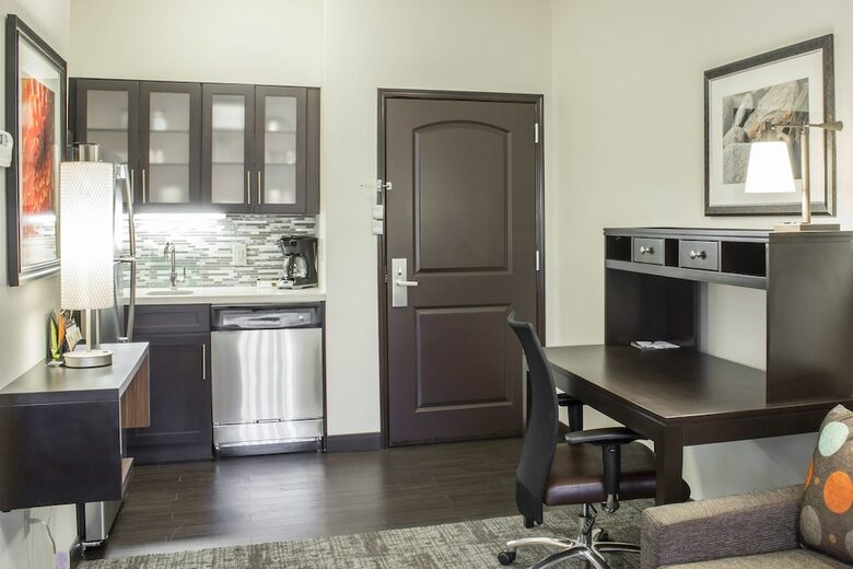 Aparthotel Staybridge Suites Jacksonville - Camp Lejeune Area