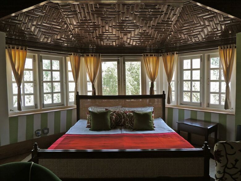 Hotel Colonel's Retreat Kashmir