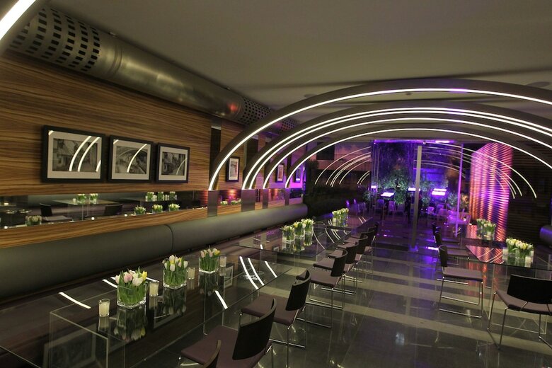 Warwick Stone 55 Hotel