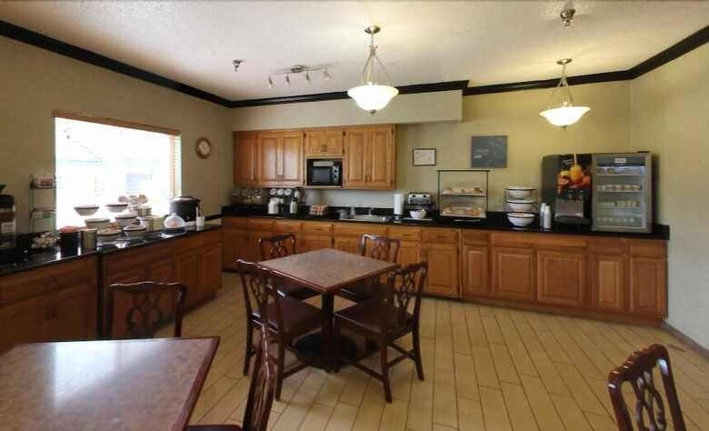 Motel Quality Inn & Suites