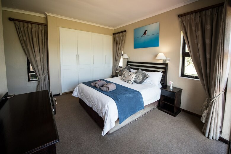 Apartamentos First Group Qwantani