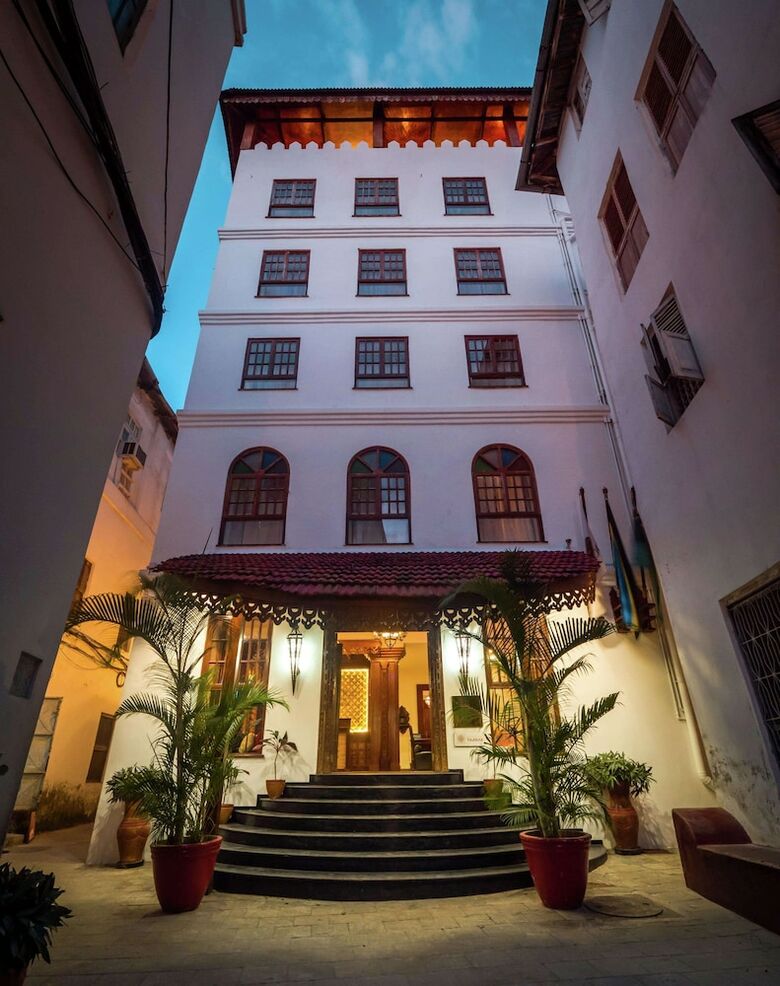 Doubletree By Hilton Hotel Zanzibar - Stone Town