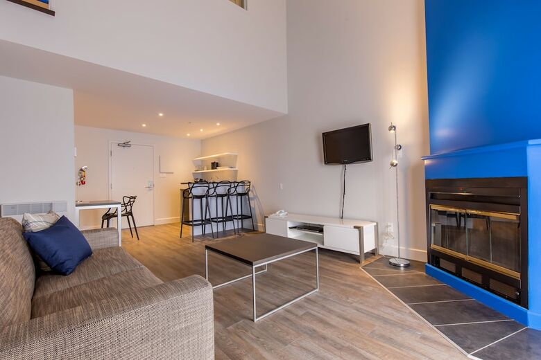 Hotel H�tel Suites Lac-brome