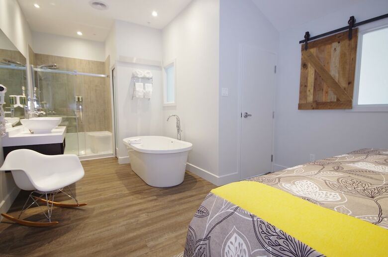 Hotel H�tel Suites Lac-brome