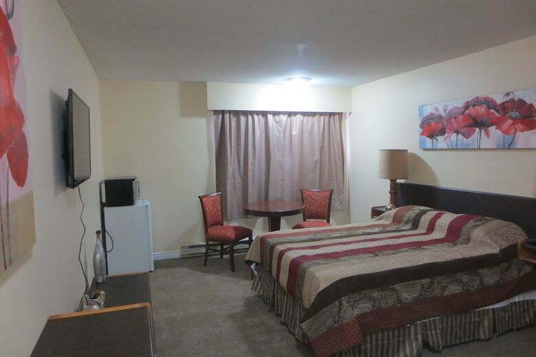 Hotel Vanderhoof Inn